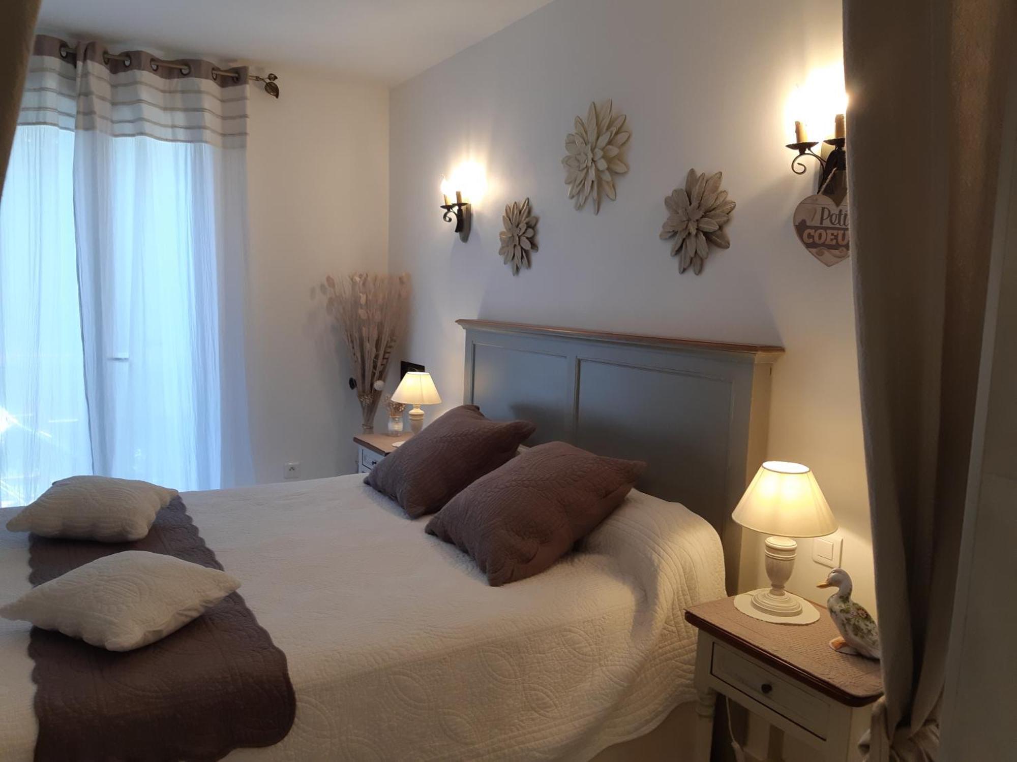 Les Chambres Manon - Piscine, Spa, Tennis Belcodene Kamer foto